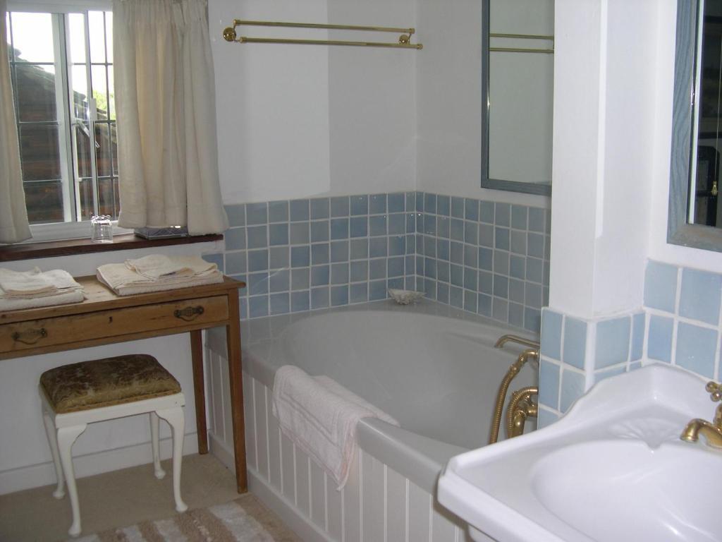 189 April Cottage Winsley Bagian luar foto