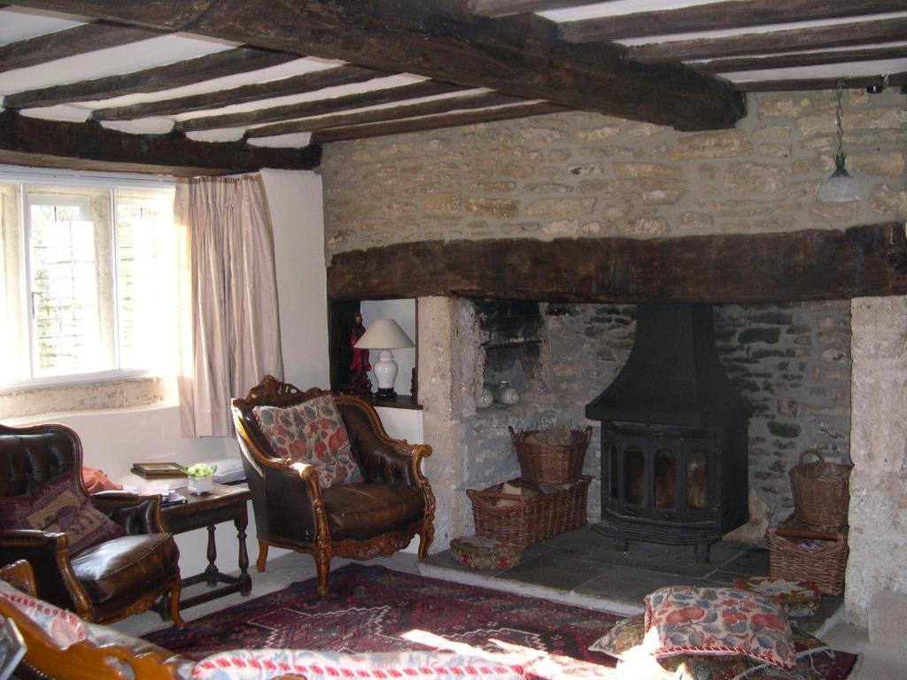 189 April Cottage Winsley Bagian luar foto